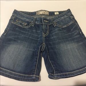 BKE Stella Denim Shorts size 25